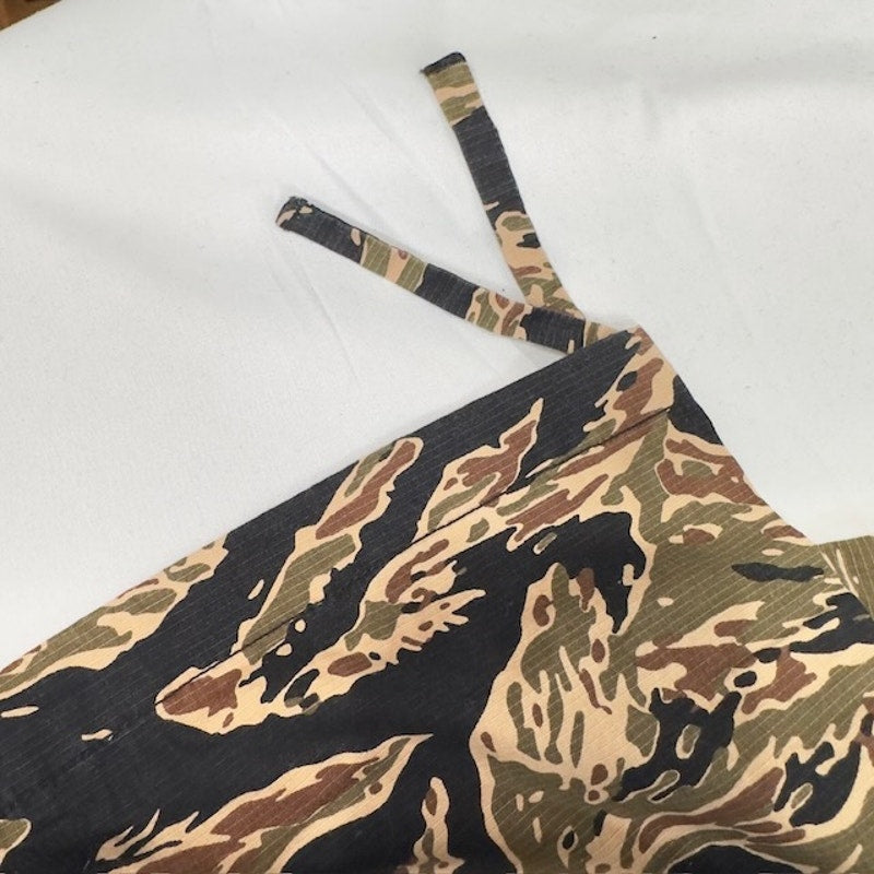 Lacoste Live Cargo Shorts Twill Cotton Loose Fit Camo Black Khaki Mens 42/33