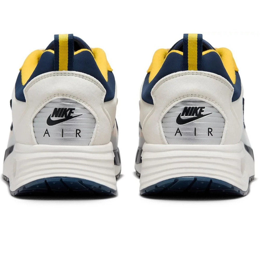 Nike Michigan Wolverines Air Max Solo Shoes FZ4835-001 Black/Yellow Mens 8