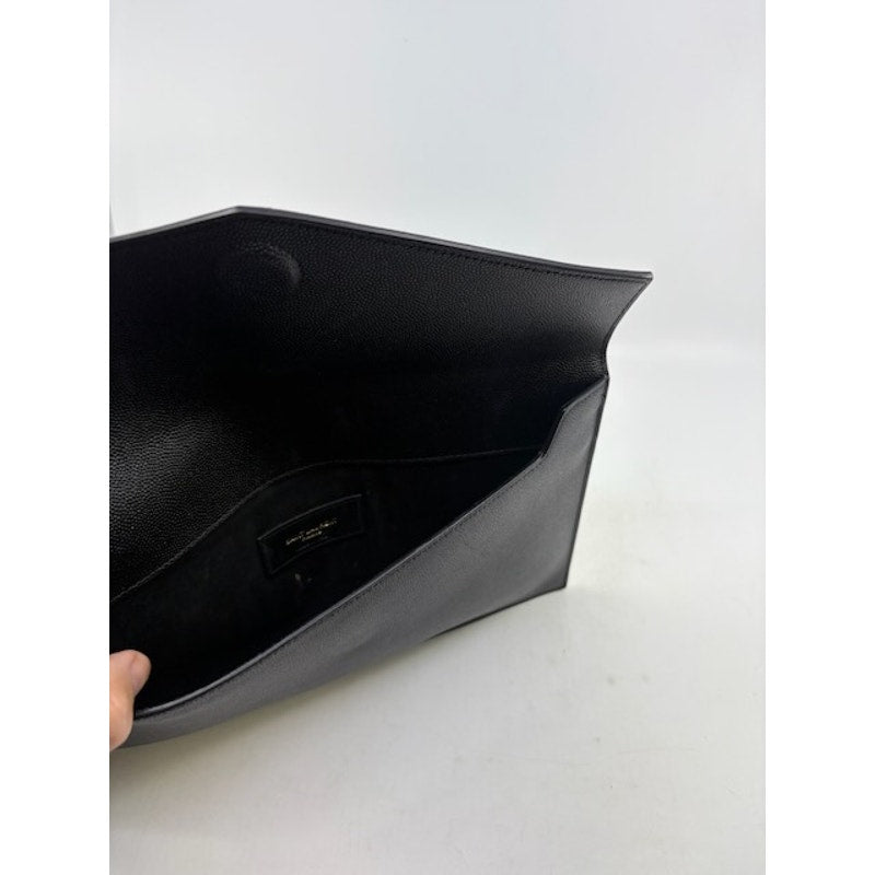 Yves Saint Laurent YSL Envelope Purse Uptown Pouch Grain De Poudre Leather Black