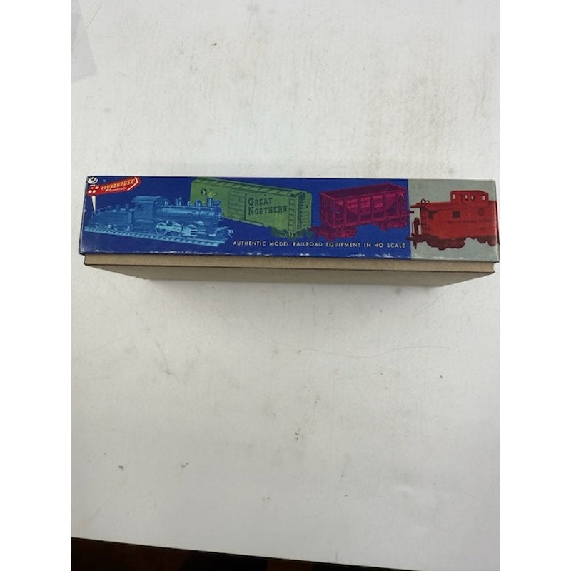 Roundhouse HO Scale Kit# 1221 Western Pacific 50' Plug Door Box Car
