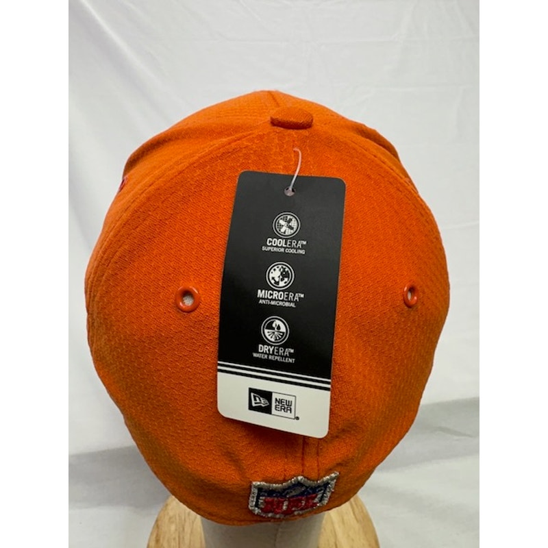 New Era Denver Broncos 39THIRTY Sideline On-Field Cap NFL Orange Unisex S/M