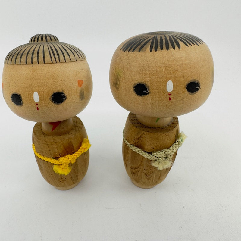 Vintage Japanese Mini Wooden Kokeshi Doll Couple Hand Painted Rope Brown
