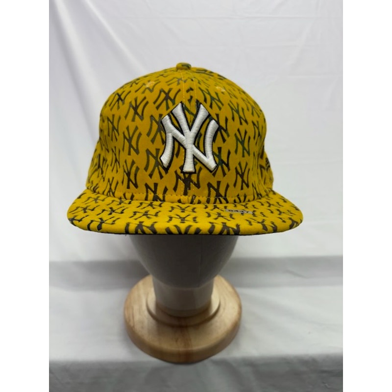 New Era 59FIFTY Fitted New York Yankees Monogram Print Yellow Unisex Size 8