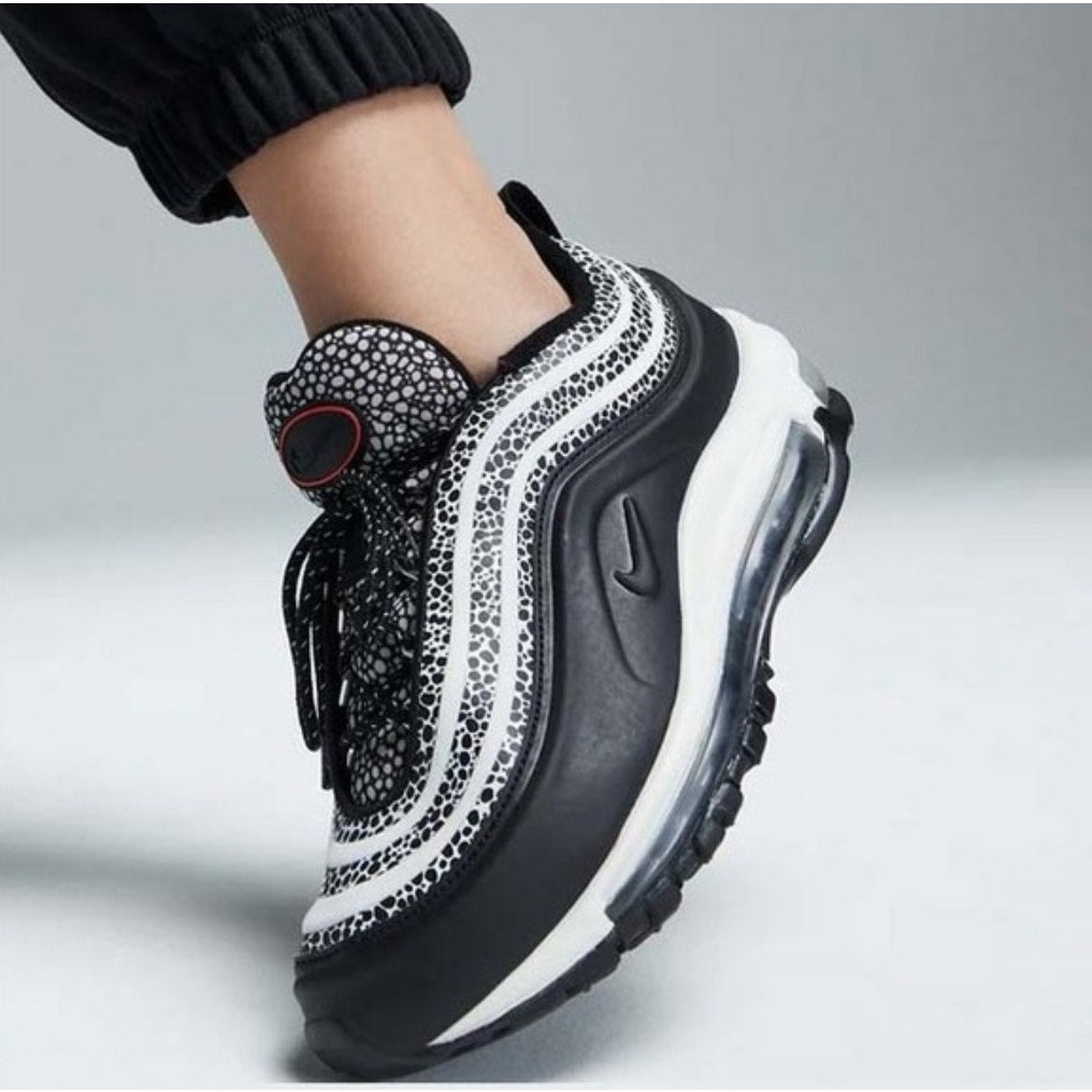 Nike Air Max 97 SE Shoes DH0559-001 Wax Safari Black Phantom Womens Size 8.5