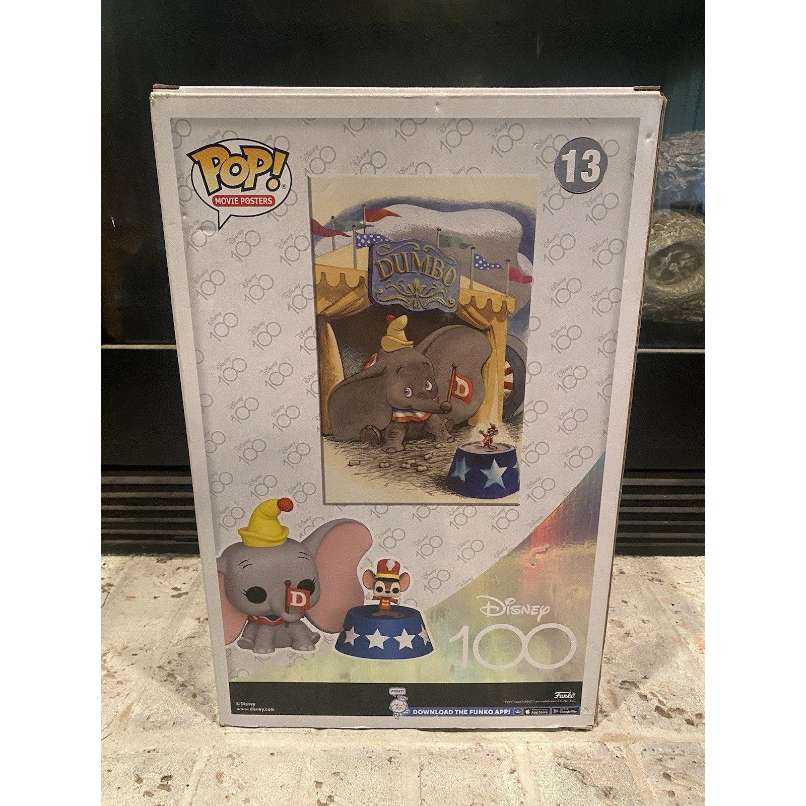 Funko Pop! Movie Poster with case: Disney - Dumbo with Timothy #13