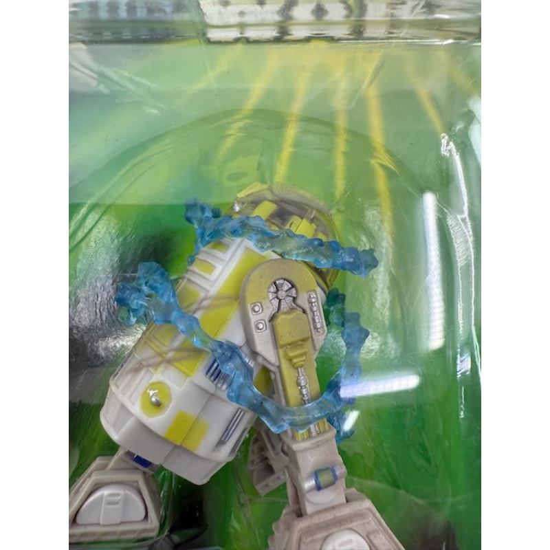 Hasbro Star Wars Attack Of The Clones - Sneak Preview R3-T7 Action Figure