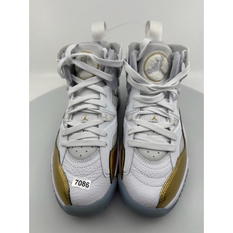 Nike Jordan Jumpman Two Trey Basketball Shoes DR9631-107 White Womens Sz 6