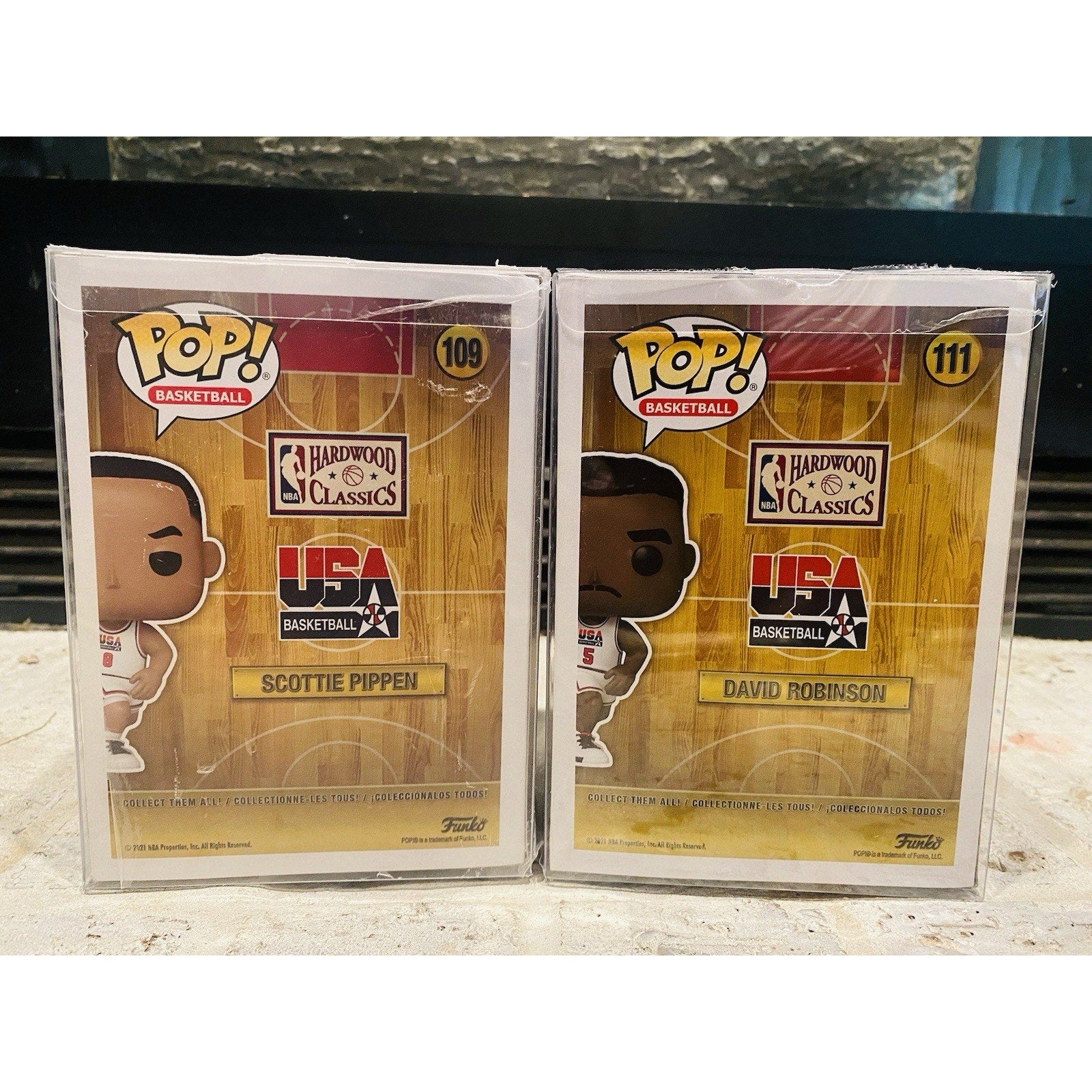 Funko Pop David Robinson 111 & Scottie Pippen 109 USA Basketball