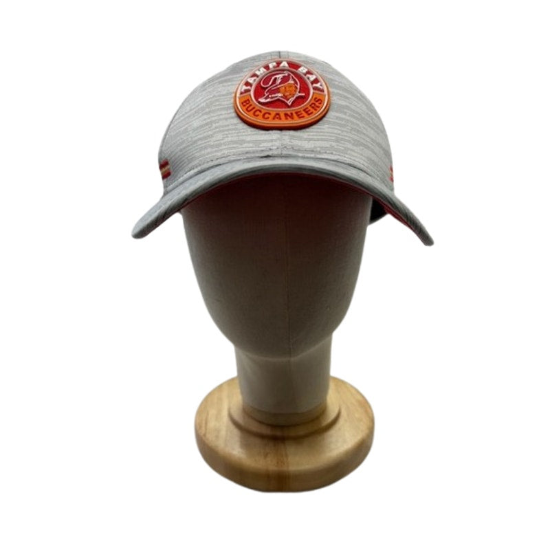 New Era 39THIRTY Tampa Bay Buccaneers Flex Fit Hat Gray Unisex Size L-XL