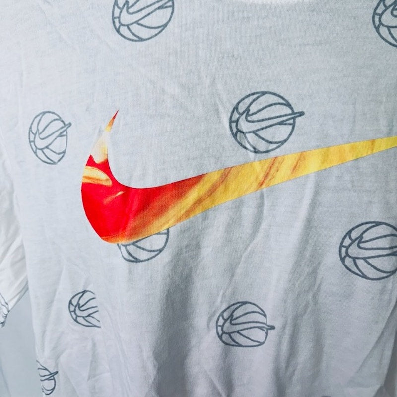 Nike BB Print Swoosh Athletic T-Shirt Dri Fit All Over Print White Mens L