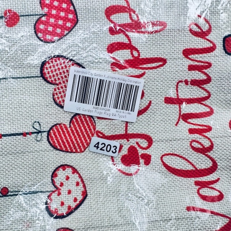 Valentine's Day Garden Flag Home Holiday Decoration Outdoor White Red