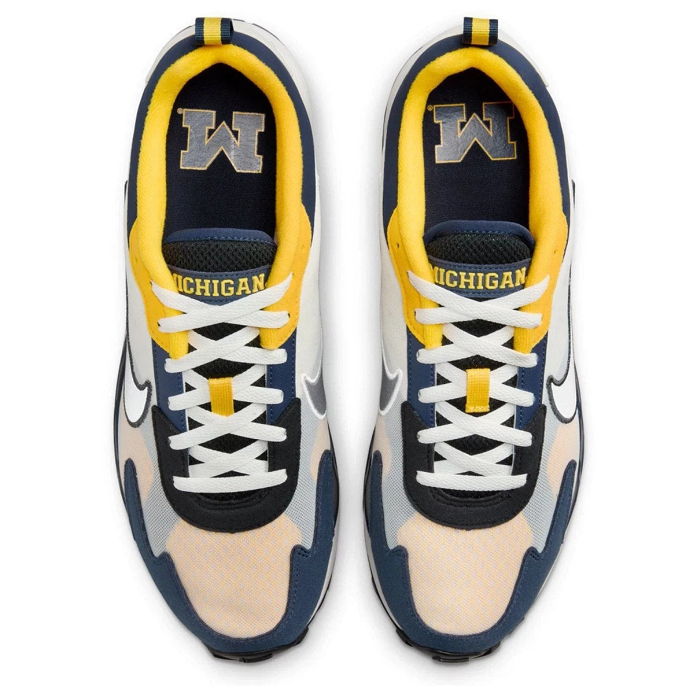 Nike Michigan Wolverines Air Max Solo Shoes FZ4835-001 Black/Yellow Mens 8