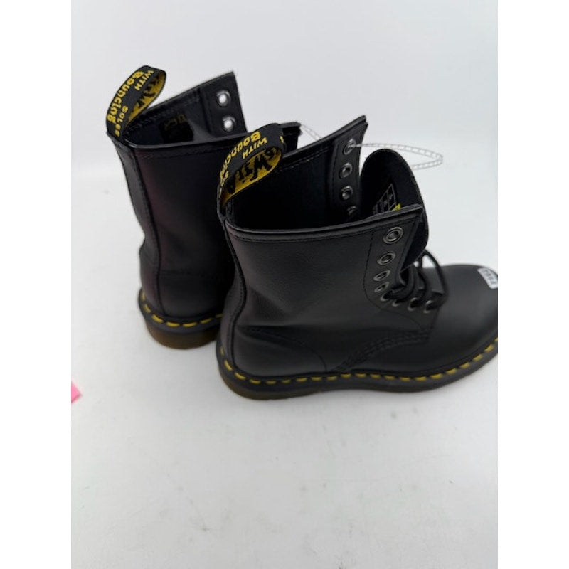 Dr. Martens 1460 Smooth Leather Lace-Up Boots 11821 Black Womens Size 5