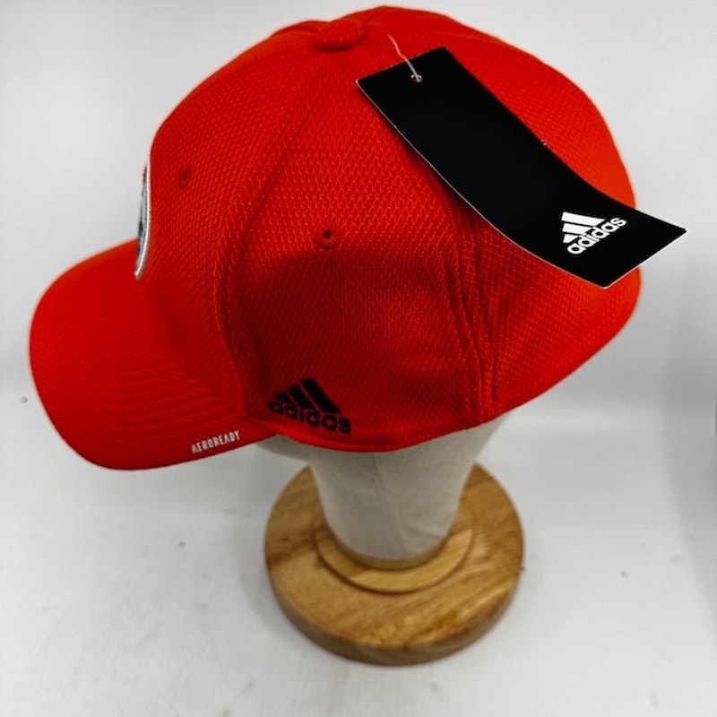 Adidas NHL Edmonton Oilers Baseball Cap Fitted Aeroready Red Mens Size S/M