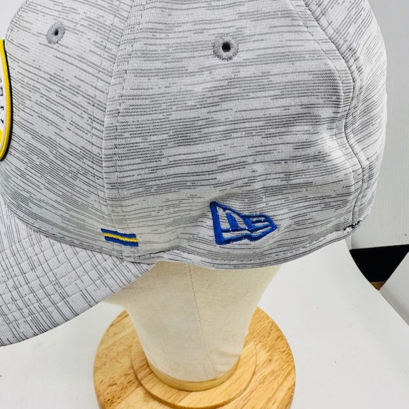 New Era NFL Miami Dolphins on-Field Sideline 39THIRTY Cap Gray Mens L/XL