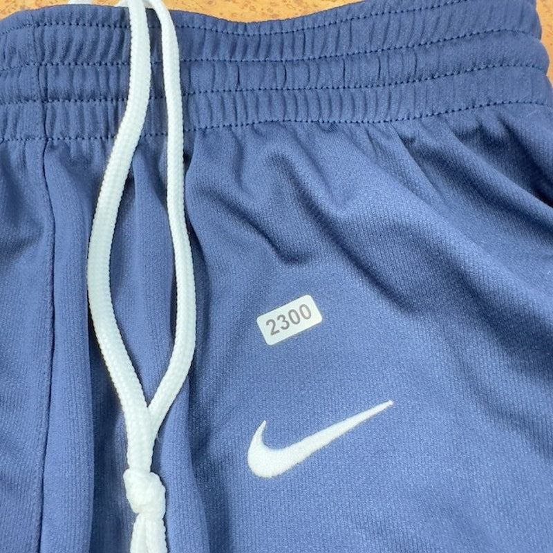 Nike Performance Shorts Elastic Waist Drawstring Athletic Fit Navy Blue Youth L
