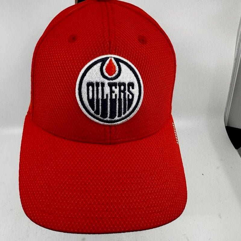 Adidas NHL Edmonton Oilers Baseball Cap Fitted Aeroready Red Mens Size S/M