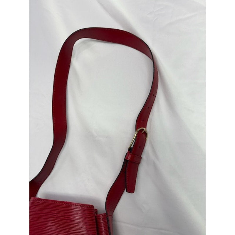 Authentic Louis Vuitton Sac d'Epaule Handbag Epi Leather Bucket Bag M80197 Red