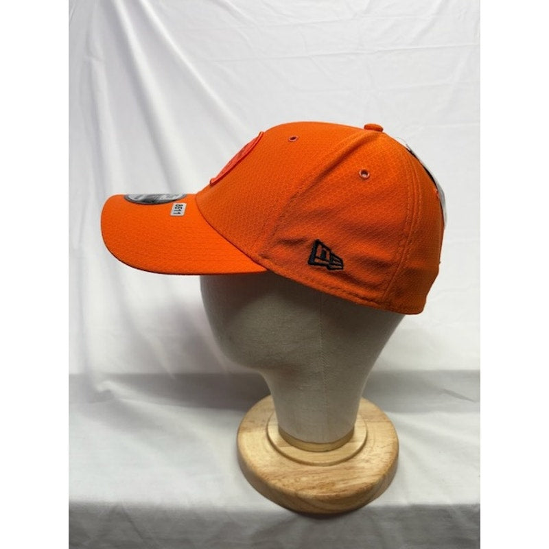 New Era Denver Broncos 39THIRTY Sideline On-Field Cap NFL Orange Unisex S/M