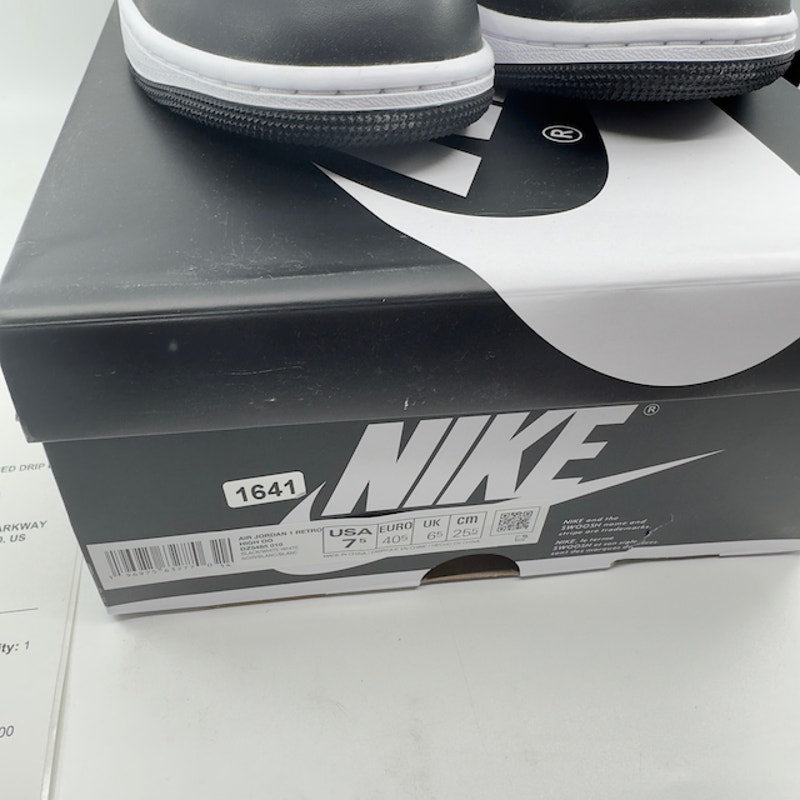 Nike Air Jordan 1 Retro High OG Basketball Shoes Swoosh Black White Mens 7.5