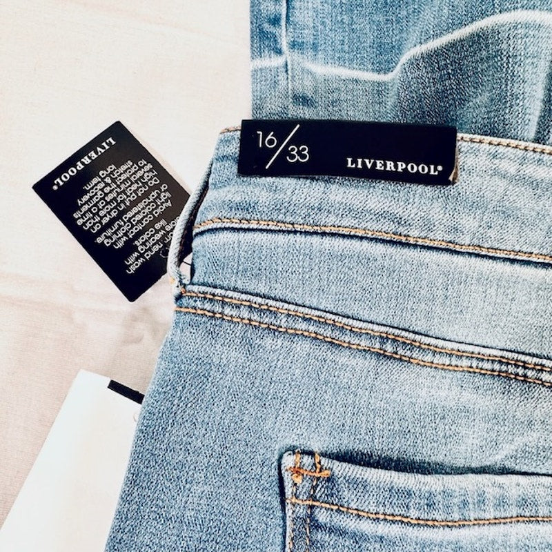 Liverpool Carter Crop Straight Jeans Release Hem Denim Blue Womens Size 16