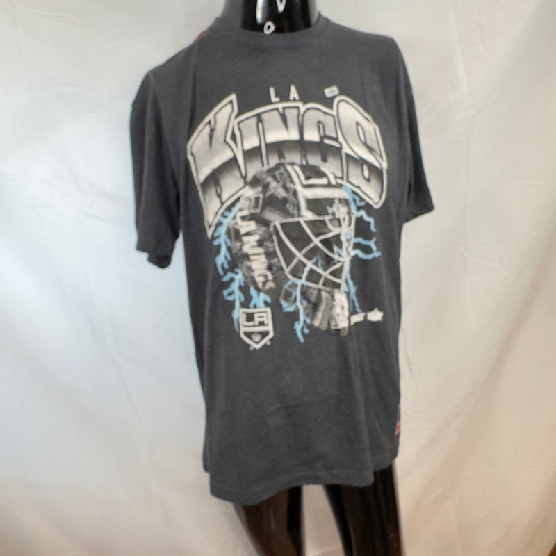 Mitchell & Ness Mens Crease Lightning Tee Los Angeles Kings Charcoal Size XL