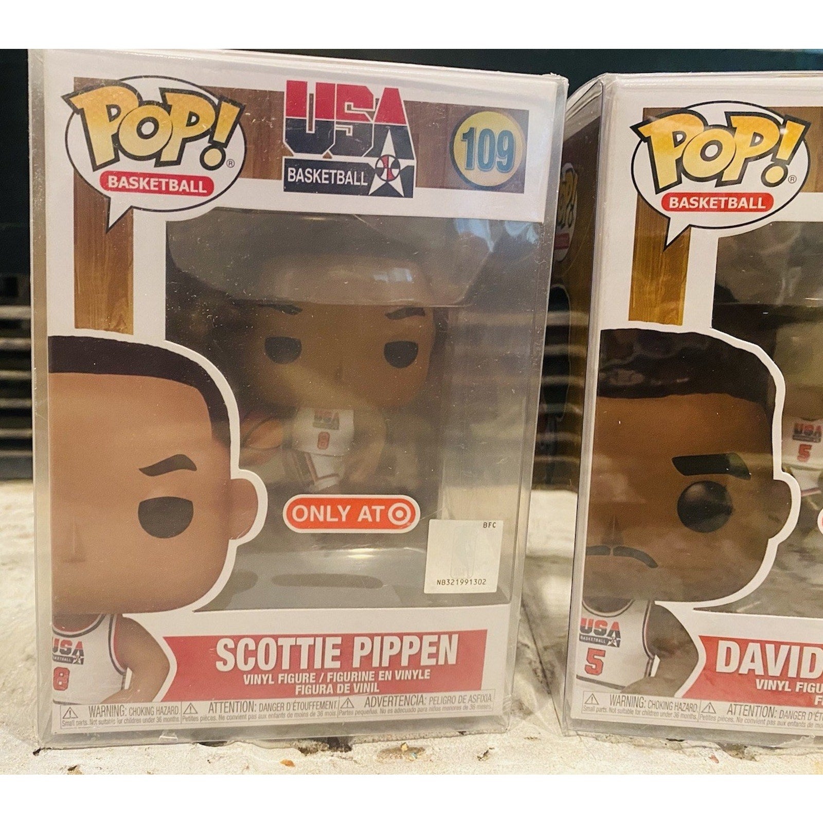Funko Pop David Robinson 111 & Scottie Pippen 109 USA Basketball
