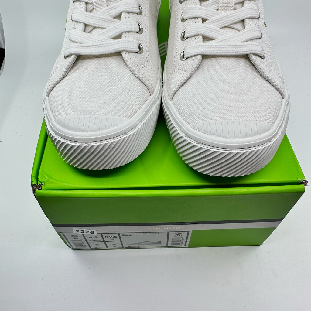 Cariuma Oca Low Top Lace Up Organic Canvas Sneakers Off White Unisex W8.5 M7