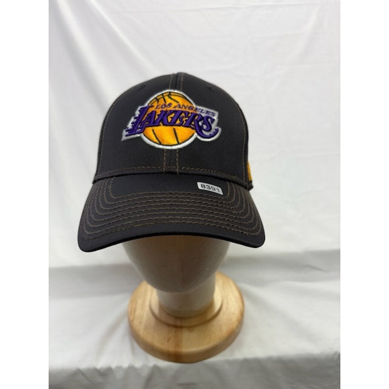 Adidas LA Los Angeles Lakers Fitted Hat Cap NBA Basketball Black Adult S/M