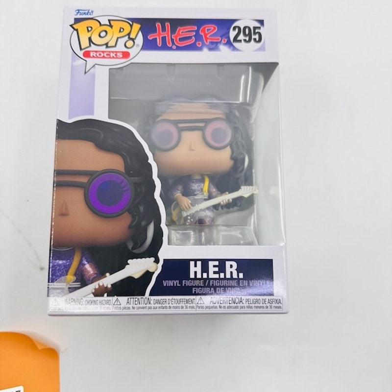 Funko Pop! Rocks: H.E.R. #295 Vinyl Figure Bobblehead