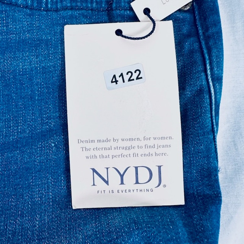 NYDJ Crop Jeans Lift Tuck Technology Pockets Denim Medium Wash Womens Size 8