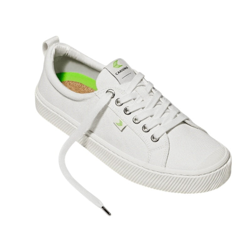 Cariuma Shoes OCA Low Canvas Sneaker Skateboard Lace Top Off-White Mens 8.5