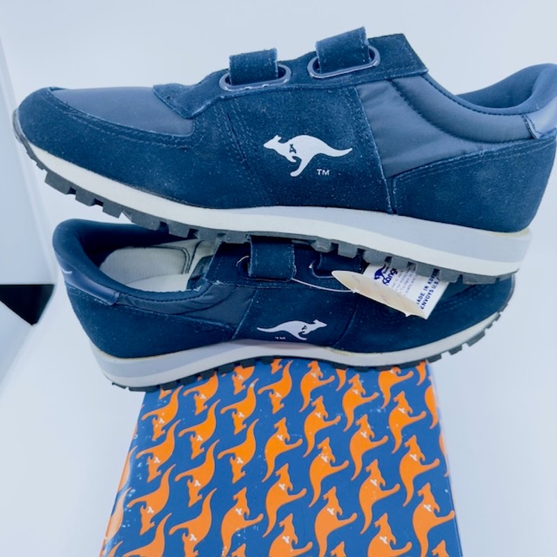 KangaROOS 80' Tennis Shoes Suede Double Strap Hook & Loop Dark Blue Kids 6.5