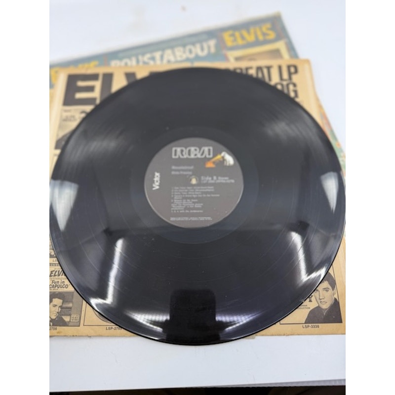 Elvis Presley – Roustabout 1964 Vinyl Album Record
