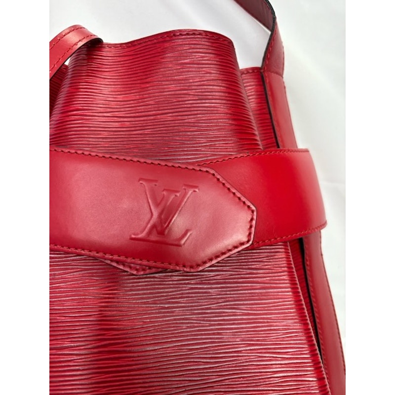 Authentic Louis Vuitton Sac d'Epaule Handbag Epi Leather Bucket Bag M80197 Red