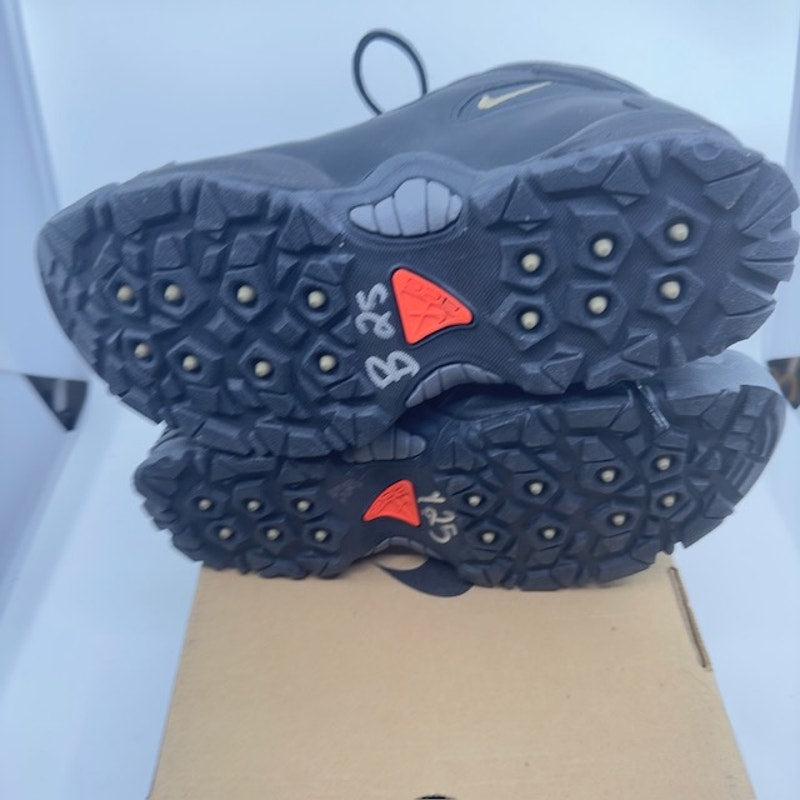 Nike ACG Air Mada Pro Mid Waterproof Shoes Lace-Up Black Khaki-Black Mens Size 9