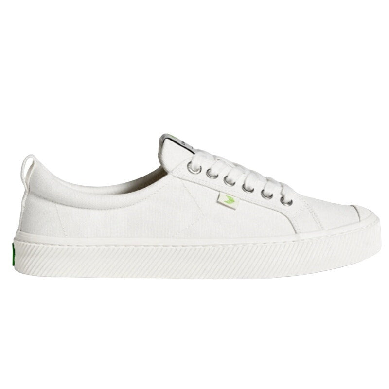 Cariuma Unisex Oca Low Canvas Sneaker Casual Shoes Lace-Up Off-White Size 7/8.5