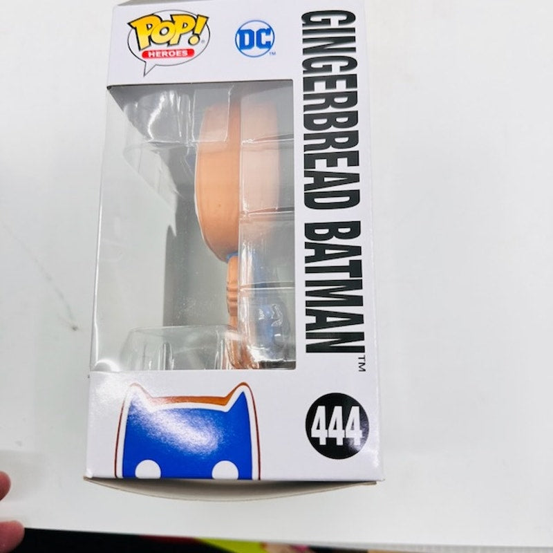 Funko POP Heroes DC Super Heroes Gingerbread Batman Vinyl Figure #444