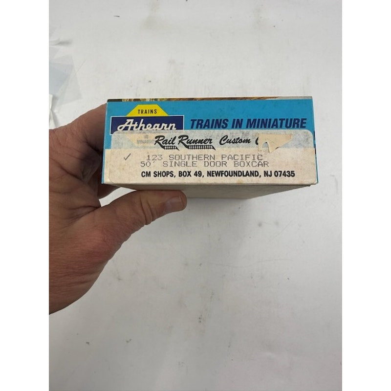 Athearn HO 123 Southern Pacific #656556 50’ Single Door Box Car Miniature
