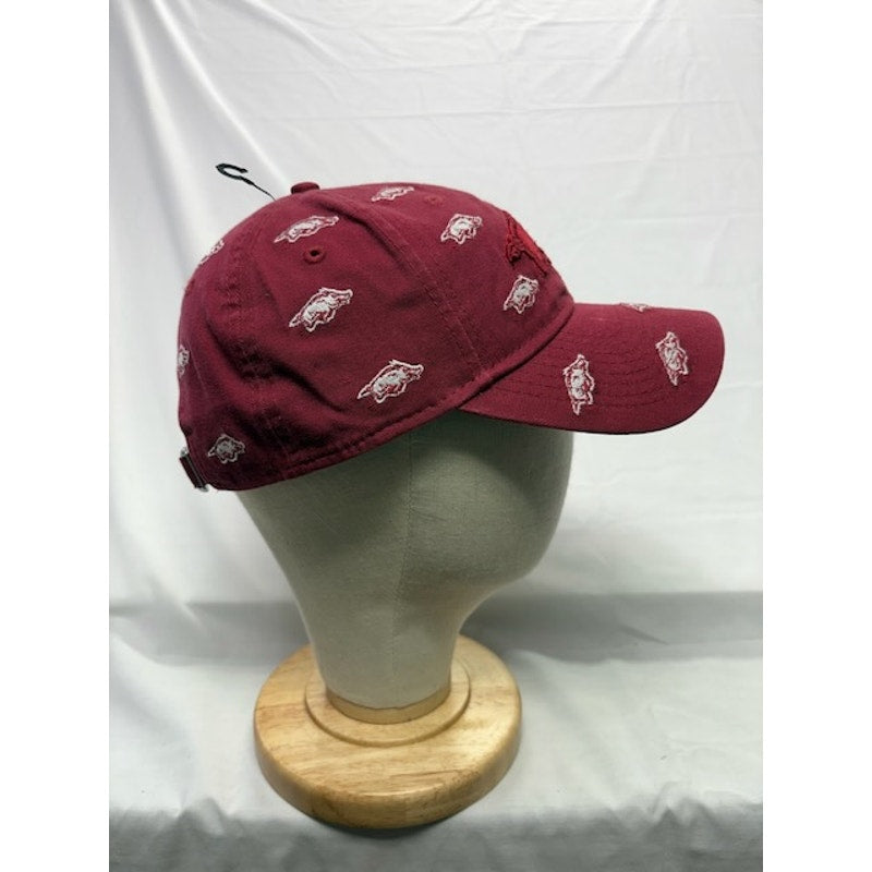 New Era 9TWENTY Adjustable Cap Arkansas Razorbacks Baseball Cap Red Womens OSFM