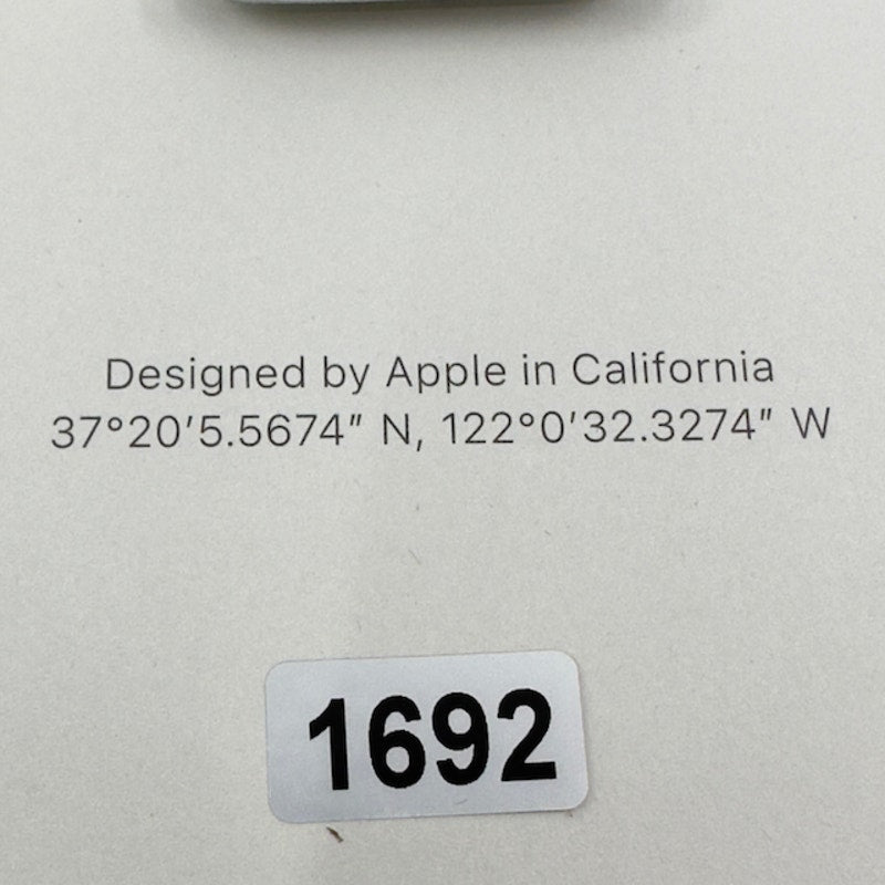 Apple iWatch Magnetic Fast Charger to USB-C Cable White
