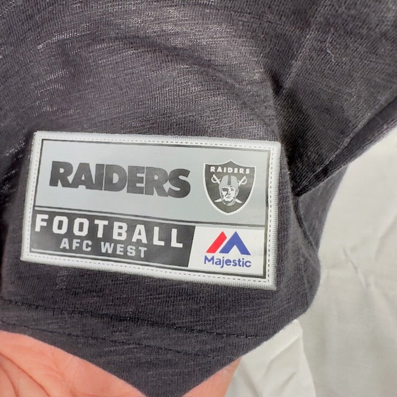 Majestic NFL Las Vegas Raiders T Shirt Short Sleeves Graphic Gray Mens Size L