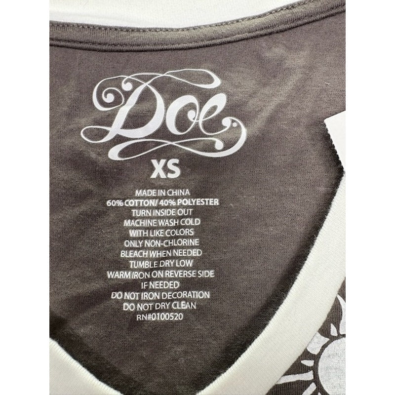 Doe Mighty Fine Sun and Moon Graphic T-Shirt Vintage Black White Juniors XS