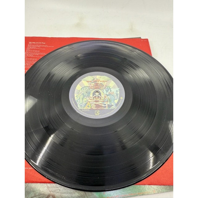 Queen – News Of The World 1977 Vinyl Album Record