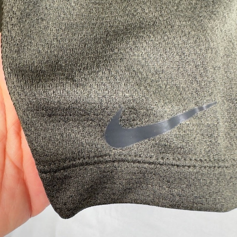 Nike Golf Player Shirt Half Zip Pullover Long Sleeve Dri-Fit Olive/Gray Mens Size L