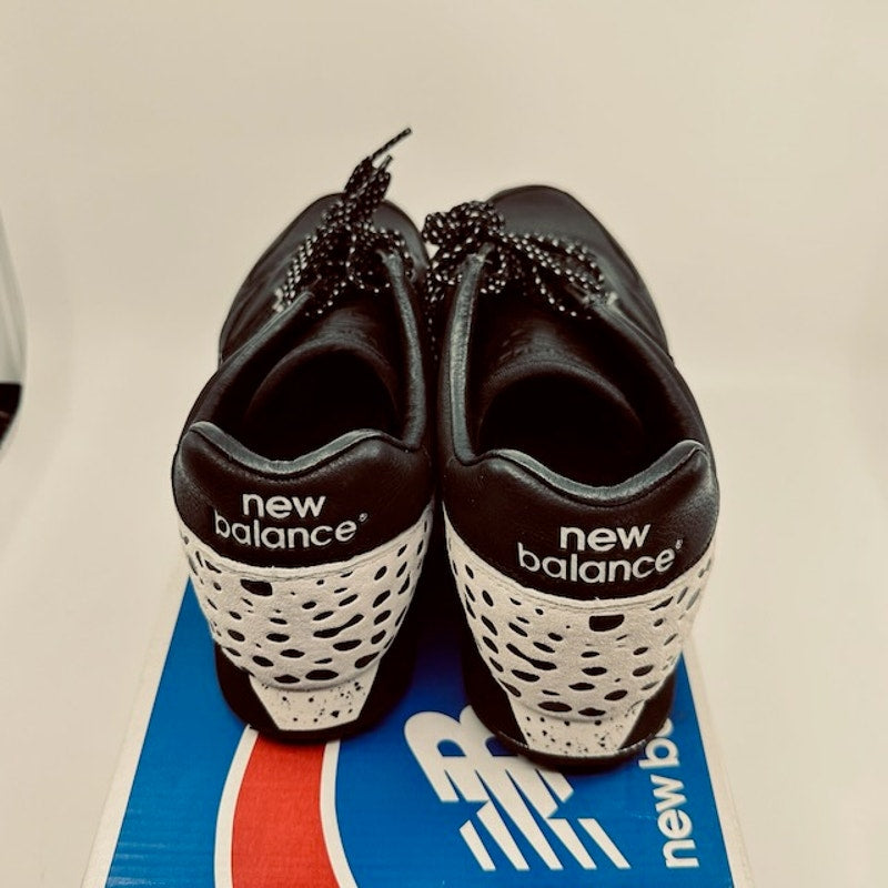 New Balance Undefeated x Trailbuster Unbalanced Sneakers Black White Mens Size 9
