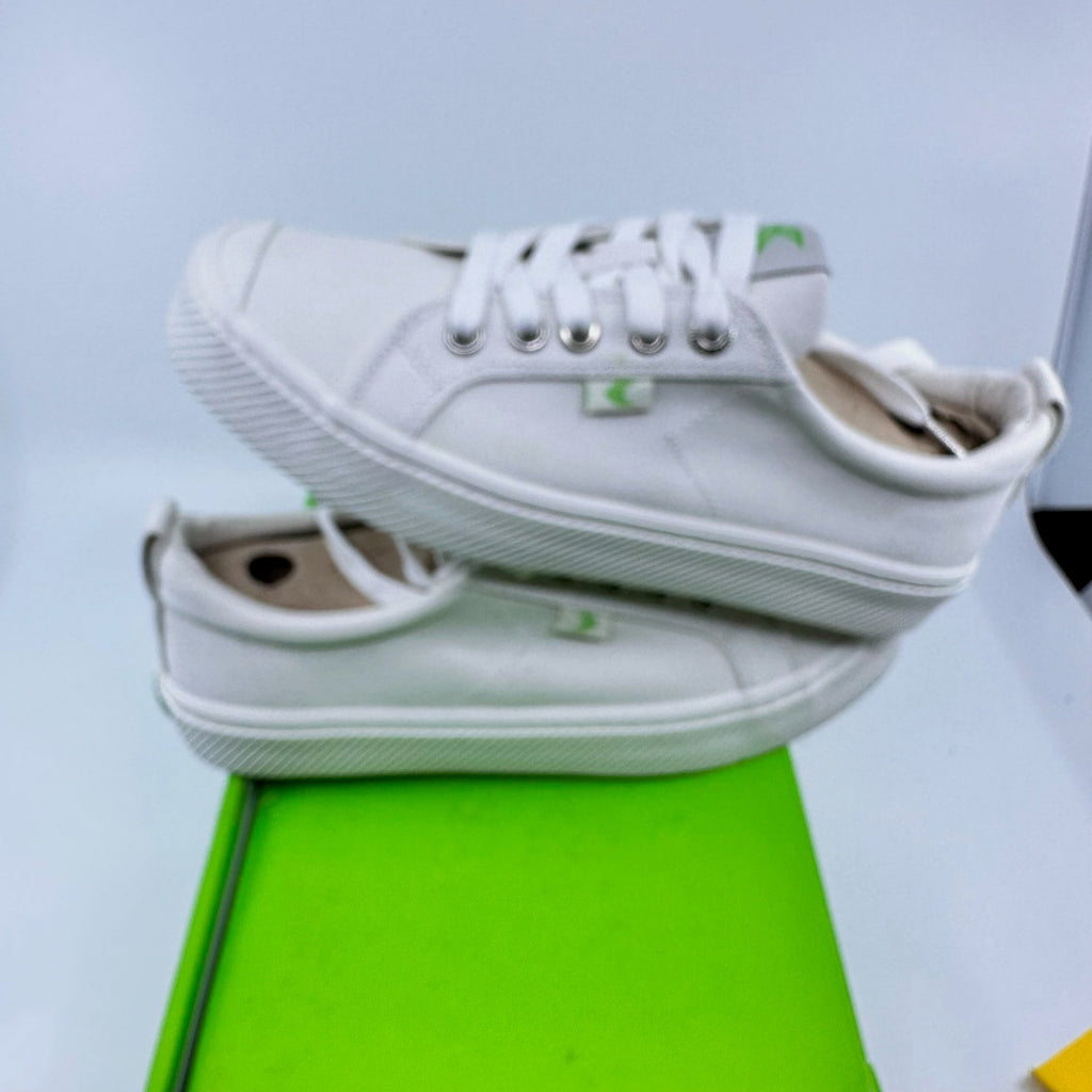 Cariuma Unisex Sneaker Oca Low Top Lace Up Organic Canvas Off White W6.5 M5 NIB
