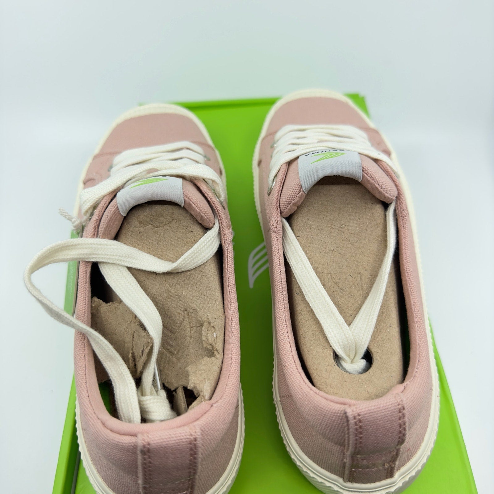 Cariuma Oca Low Top Lace Up Canvas Sneakers Shoes Rose Pink Unisex W8/M6.5