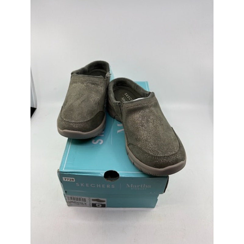 Skechers Martha Stewart Easy Going Comfy Feeling Clog Shoes Olive Womens 5