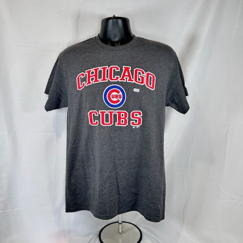 Majestic MLB Chicago Cubs Heart & Soul T-Shirt Crewneck Heather Gray Mens Size M